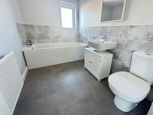 Photo 7- click for photo gallery